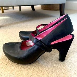 Tsubo comfy pumps.  Black. Size 9.5.  Heel is about 2 1/2-3 in.  Good condition.